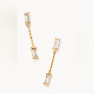 NWT Kendra Scott Juliette Gold Drop Earrings in White Crystal